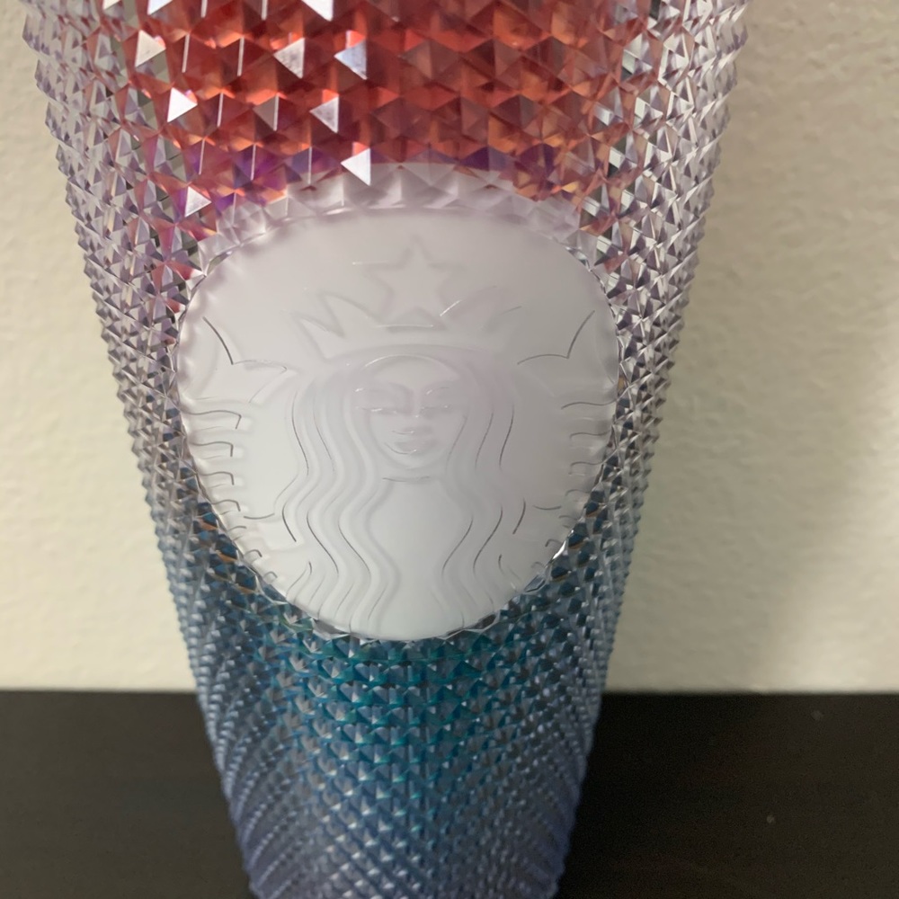Starbucks Studded Tumbler 2020 - Picture 4 of 4